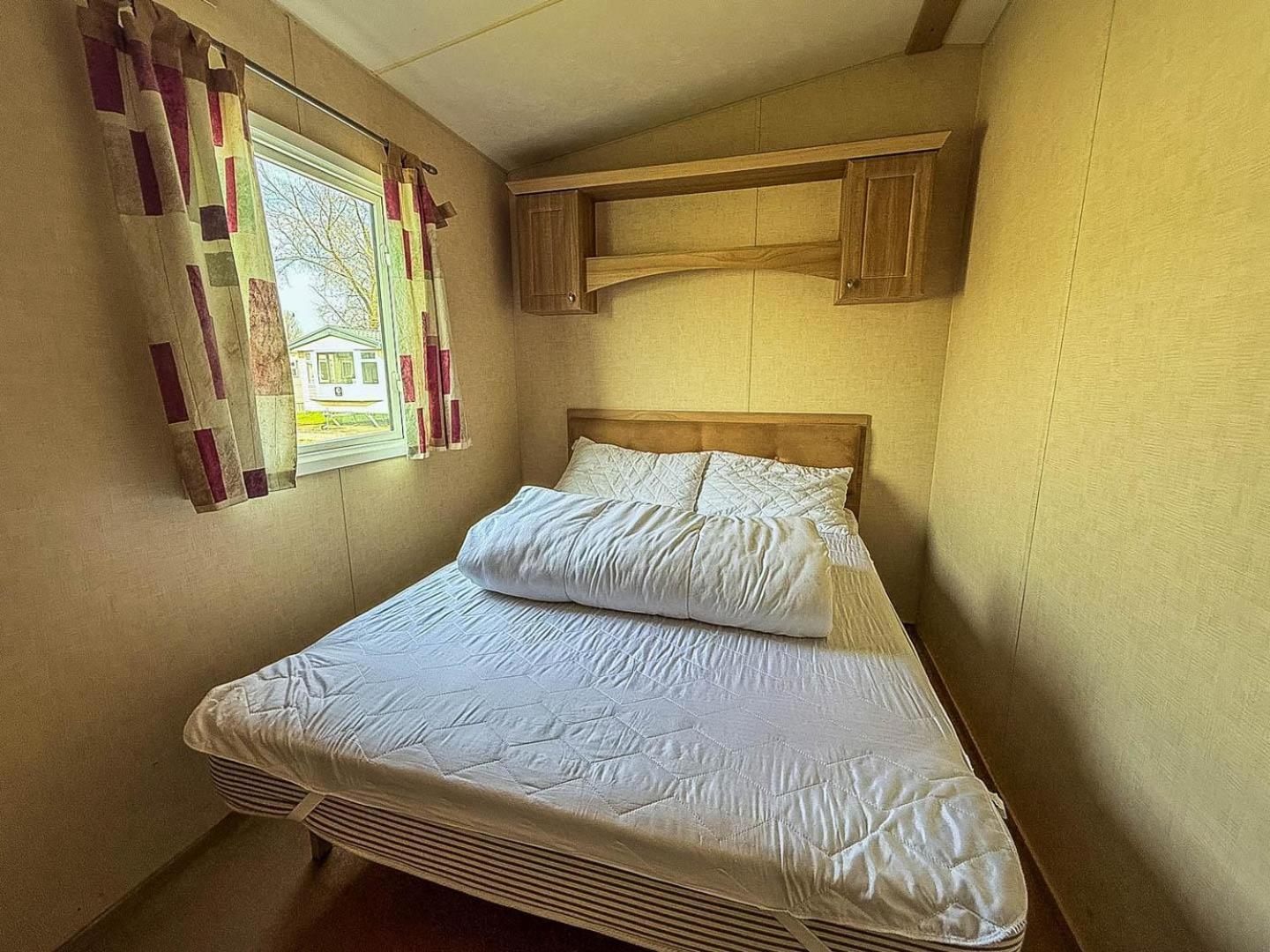 Spacious 8 Berth Caravan At Southview Holiday Park Near Skegness Ref 33018Ml Экстерьер фото